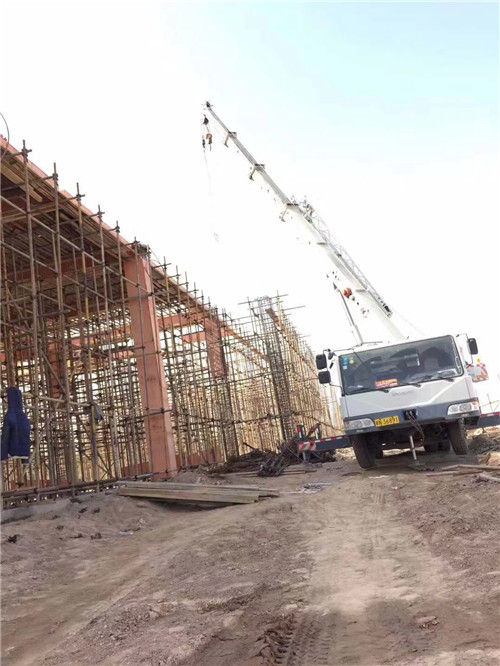 金台区25 吨、50 吨吊车怎么选？多大重量 / 半径适合对应车型？