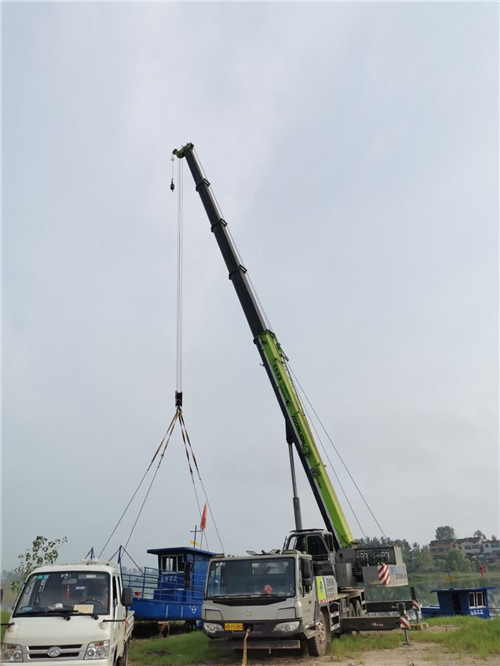 金台区桥梁建设吊装案例