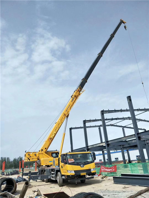 金台区超高层建筑钢结构吊装案例